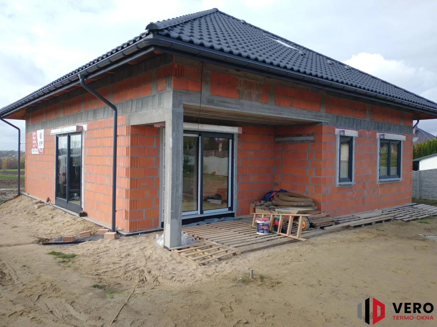 Kompleksowa realizacja okien PCV, rolet, drzwi i bramy - miniaturka